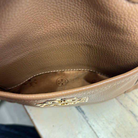 Tory Burch Britten Pebbled Leather Logo Backpack - Picture 8 of 8